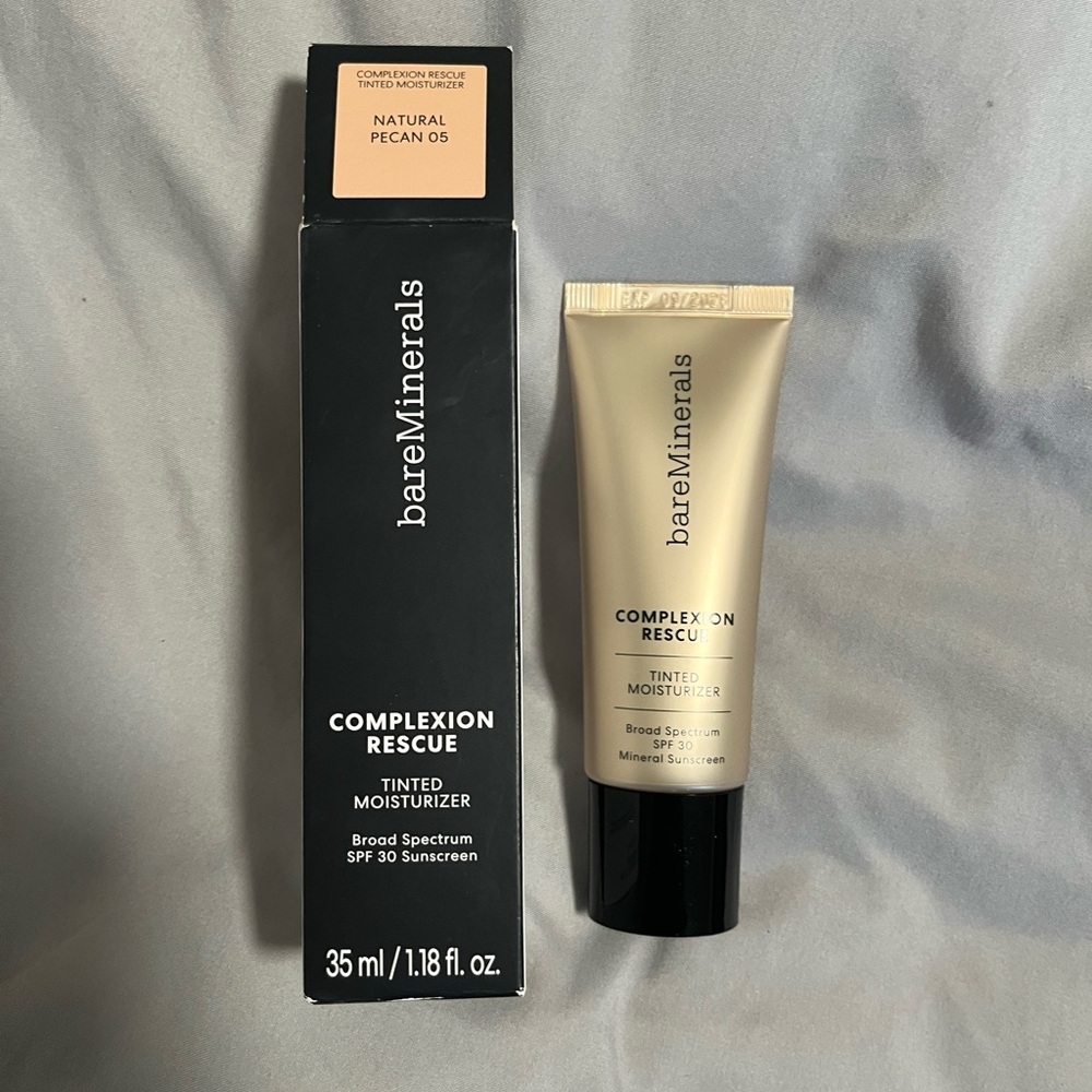 NEW bareMinerals Complexion Rescue Tinted Moisturizer - Natural Pecan 05